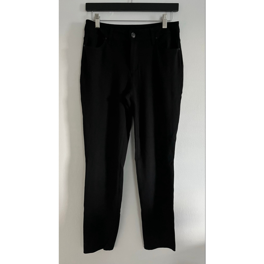 Chico's stretch black ankle pants size 2